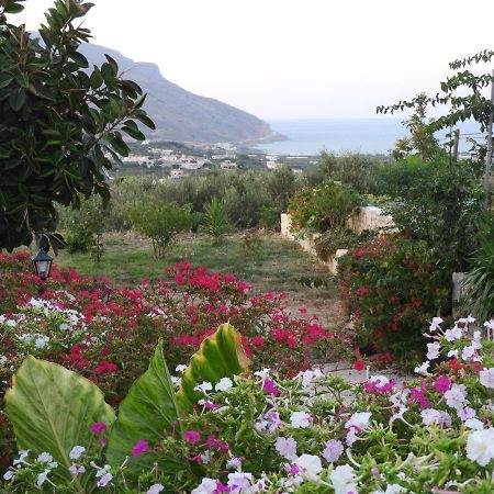 Villa Chrissi'S House With Garden And Sea View Zerviana Kíssamos Esterno foto